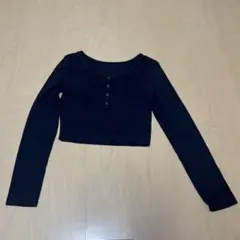 SHEIN DAZY 長袖ボタン付きクロップドトップス