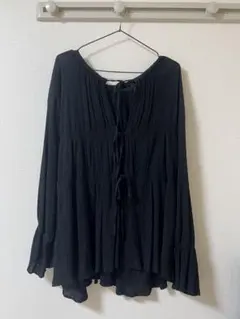 LOWRYSFARM ローリーズファーム シャーリングブラウス ブラック
