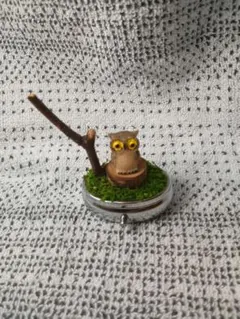 Item thumbnail for item abeb670b-8d01-4e8b-8d10-b2a49a1ff262