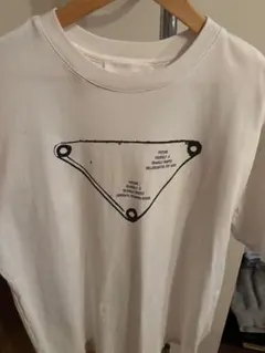 PRADA ホワイト Tシャツのサムネイル