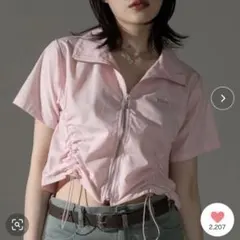 apres jour mignon シャーリングジップシャツ ピンクのサムネイル
