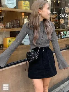 ショート丈ニット