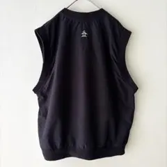 美品 レア マンシングウェア ベスト Vネック M 黒 ポリエステル 大きめ