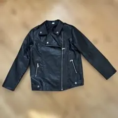 黒色　レザージャケット