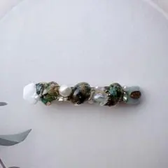 グリーン　パール　バレッタ