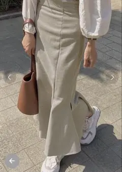 マーメイドフレアスカート ベージュ ロング丈のサムネイル