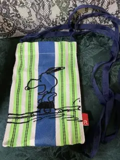 ルートート　スヌーピー　メッシュ　ショルダー　サコッシュ　ピーナッツ　ベビールー