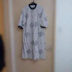 花柄刺繍 ロングシャツワンピース ベージュ Lサイズ