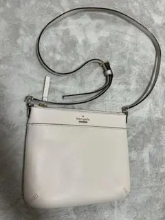 Item thumbnail for item 01fa0a02-5bd2-46f0-99a0-db226863a3b3