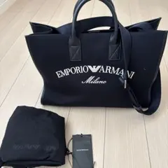 新品未使用、EMPORIO ARMANI トートバッグ　正規品、タグ、保存袋付のサムネイル