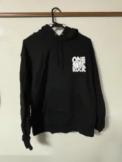 ONE OK ROCK 2024 PREMONITION パーカー