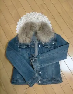 ファー付き(取り外し可)♥️デニムジャケット