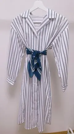 〈新品〉イング ストライプシャツワンピース