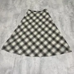 UNTITLED Aラインスカート チェック柄 フレア フェミニン トラッド