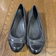 Crocs ブラック フラットシューズのサムネイル