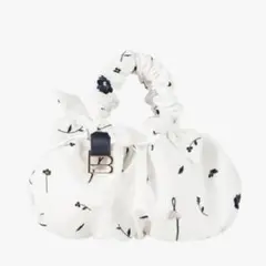 2026年最新】bibiy トートバッグの人気アイテム - メルカリ