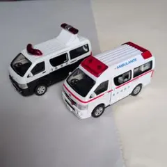 ダイヤペット　救急車　パトカーのサムネイル