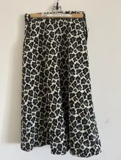 ヒョウ柄フレアスカート