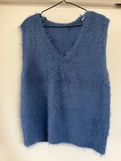 ブルー Vネック ニットベスト Fサイズ