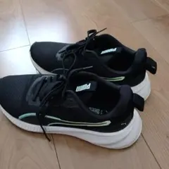 お値下げ☆PUMA LITE スニーカー ブラック