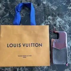 LOUIS VUITTONルイヴィトン　スマホカバーiPhone用　※難あり※