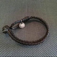 【Bottega Veneta】箱、布袋付き ブレスレット 送料無料 美品のサムネイル