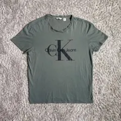 Calvin Klein Tシャツ