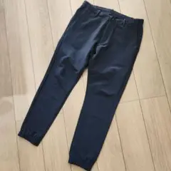 メンズ　ズボン　紺　ネイビー　Ｍサイズ