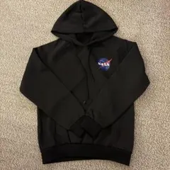 SHEIN 黒　NASAパーカー