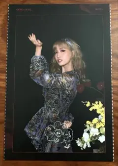 TWICE MORE &MORE モモ ポストカード