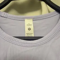 ルルレモン トップス半袖Tシャツ ギャザー入り　ラベンダー色のサムネイル