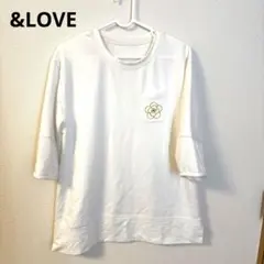 アンドラブ　&LOVE ホワイト ポケット付き Tシャツ 7分袖　フラワー柄