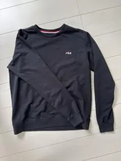 FILA 黒 クルーネック トレーナー Lサイズのサムネイル