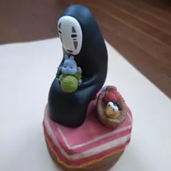 千と千尋の神隠し プランター カオナシ トトロ カフェシーン 鉢 千と千尋の神隠し プランター カオナシ トトロ カフェシーン 鉢 - メルカリ