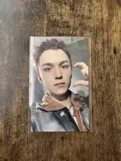 HAPPY BURSTDAY ユニバ ラキドロトレカ バーノン