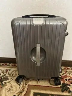 RIMOWA　ポルシェ キャリーケース (アルミ)　大容量タイプ リモワ」×「ポルシェ」 独ブランド同士がコラボしたアルミ製