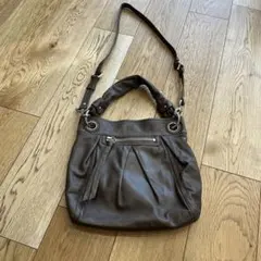 美品】COACH コーチ ワンショルダーバッグ 13412 グレージュ - メルカリ