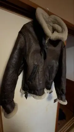 レアかも？USA製　AVIREXフライトジャケットB-3 ムートン　羊革