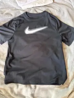 NIKE Tシャツ ブラック Lサイズ　160