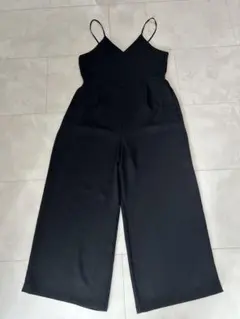 GU ジーユー　サロペット　オールインワン　黒　M