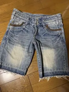 お値下げしました デニム　ハーフパンツ　着痩せ効果　大