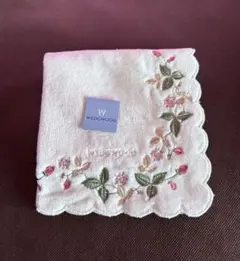 WEDGWOOD ウェッジウッド タオルハンカチ ワイルドストロベリーのサムネイル