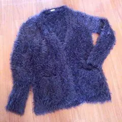 GU。グレーのモコモコカーデガンです(^^)