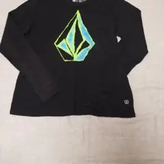 VOLCOM　ロンT 黒のサムネイル