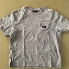 グレー 半袖Tシャツ ポケット付き