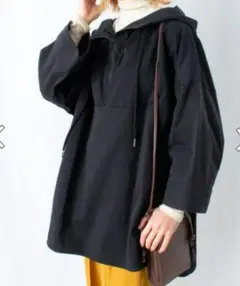新品　LADY LUCK LUCA ブラック パーカー　ブルゾン