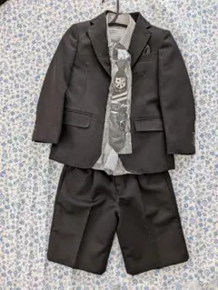 黒のフォーマルスーツ 110cm
