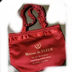 Maison de FLEUR レッド フリルハンドルトート 大