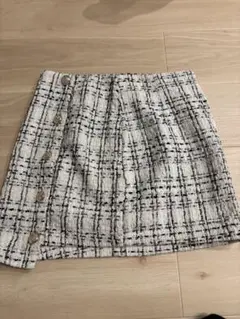 チェック柄ツイードミニスカート