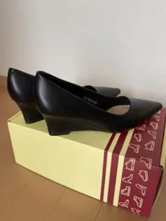 【試着のみ】Luzean ウェッジヒールパンプス 黒 22.5cm（箱あり）